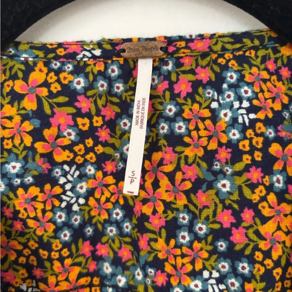 Free People Navy Floral Puff-Sleeve Button Blouse